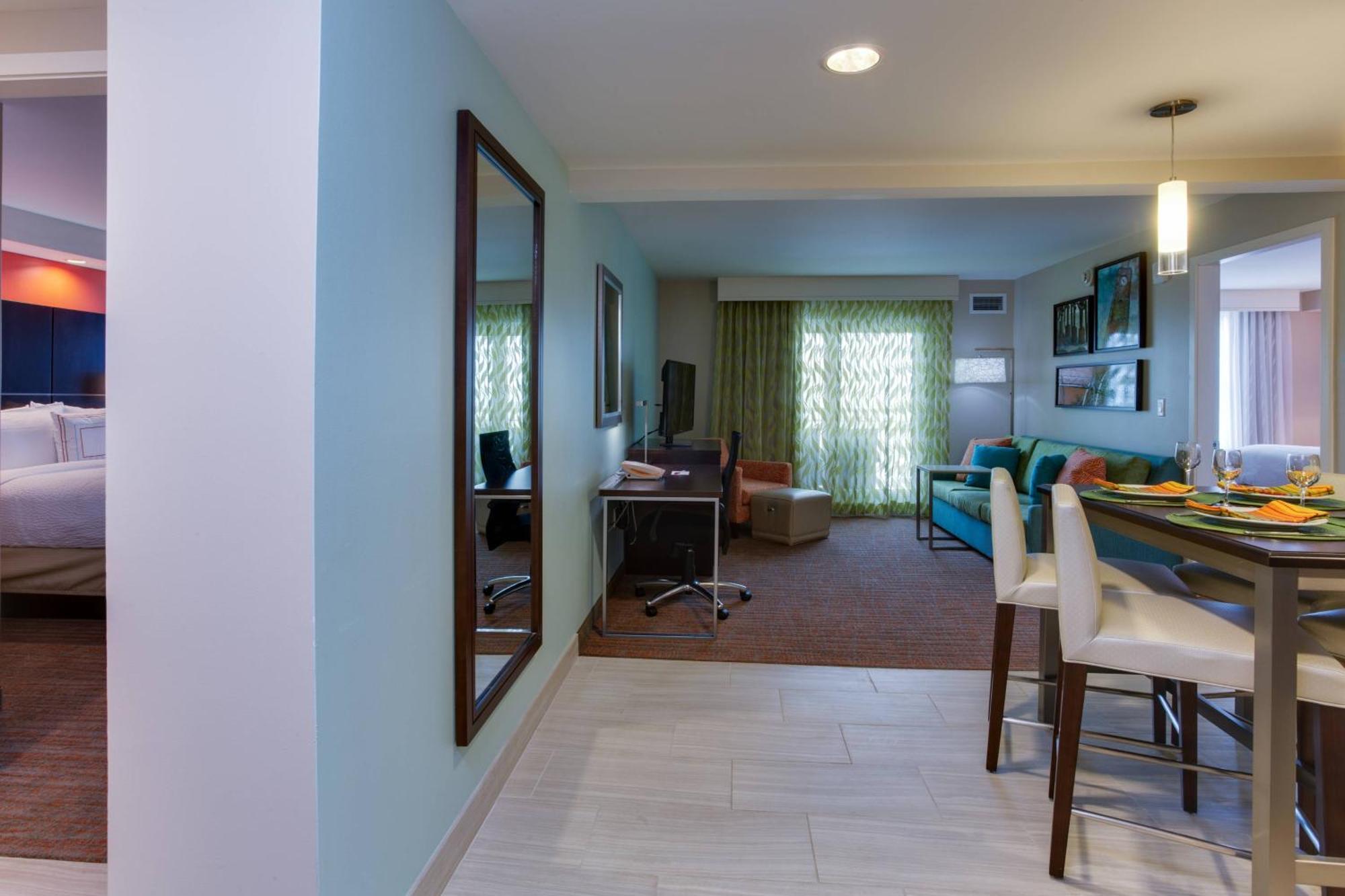 Residence Inn By Marriott Daytona Beach Oceanfront Дейтона-Бич-Шорс Экстерьер фото